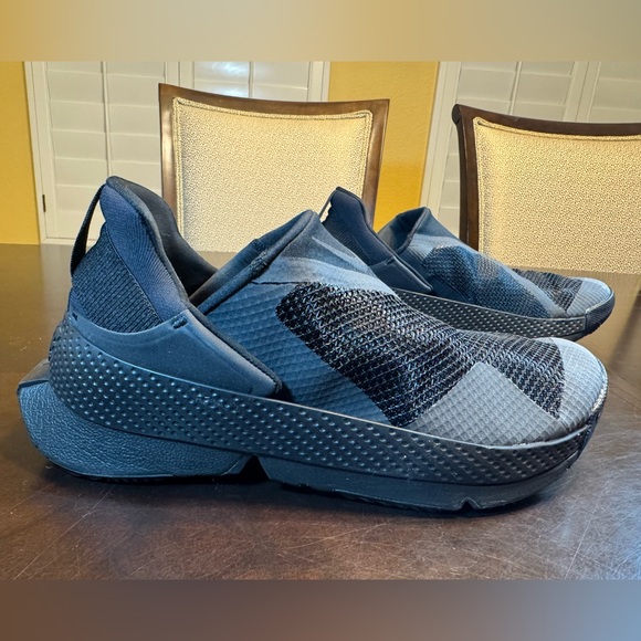 New Nike GO Flyease Triple Black Sneakers Shoes Size US 10.5 - Picture 3 of 16